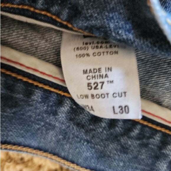 Levis Jeans Men's 34x30 Blue Denim 527 Low Boot Cut - Picture 6 of 10